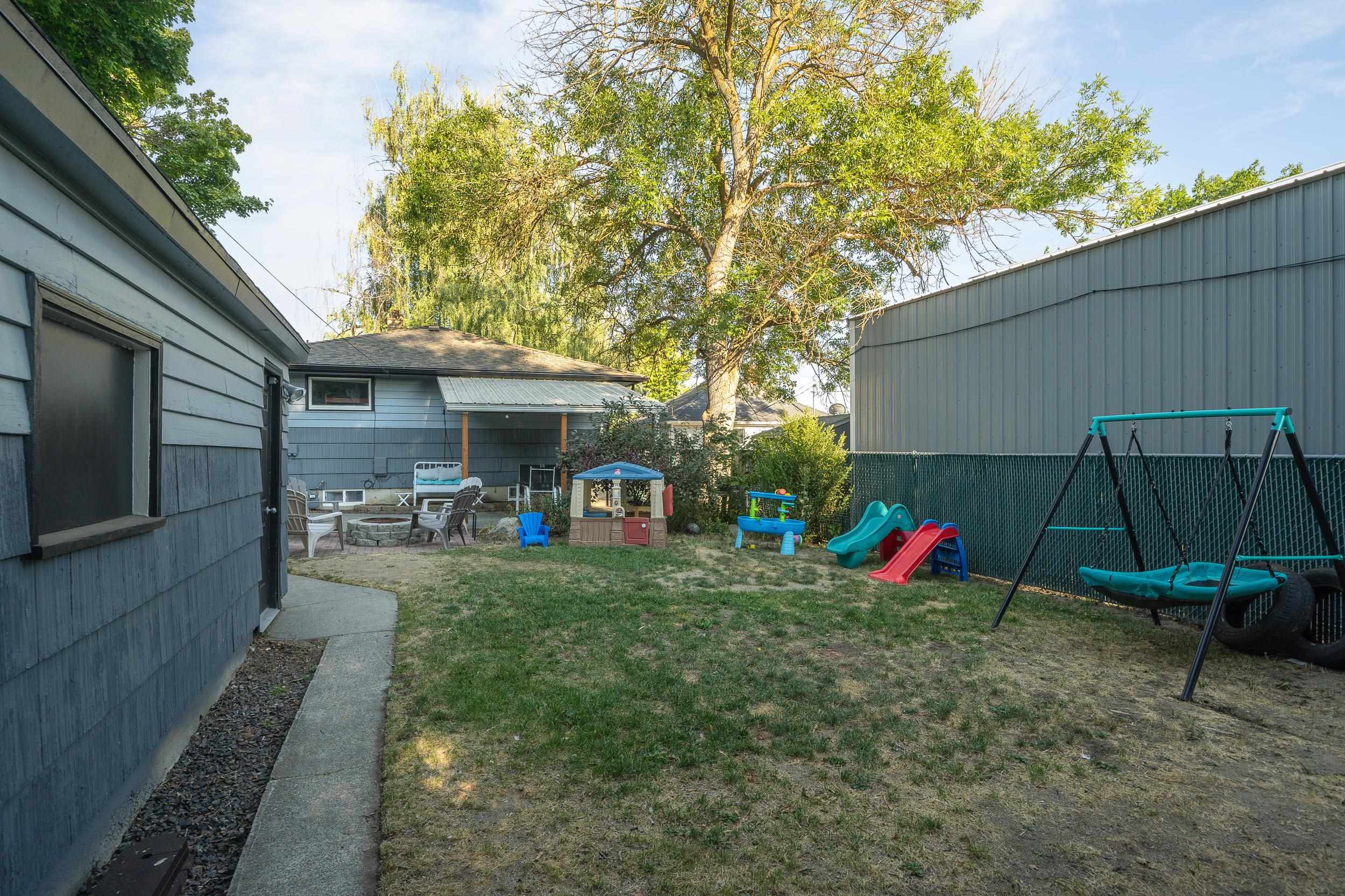 5327 North Walnut Street Spokane, WA 99205 - Photo 33 of 34