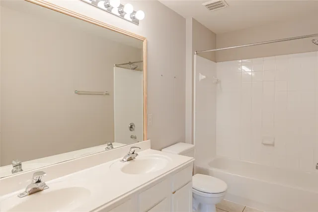 $3,000 | 119 South Merryweather Circle, The Woodlands, TX 77384