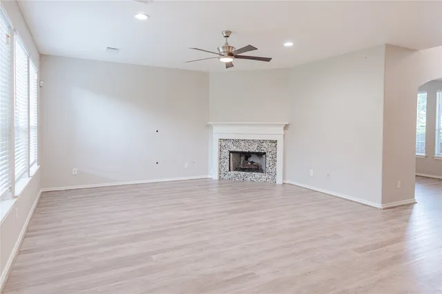 $3,000 | 119 South Merryweather Circle, The Woodlands, TX 77384