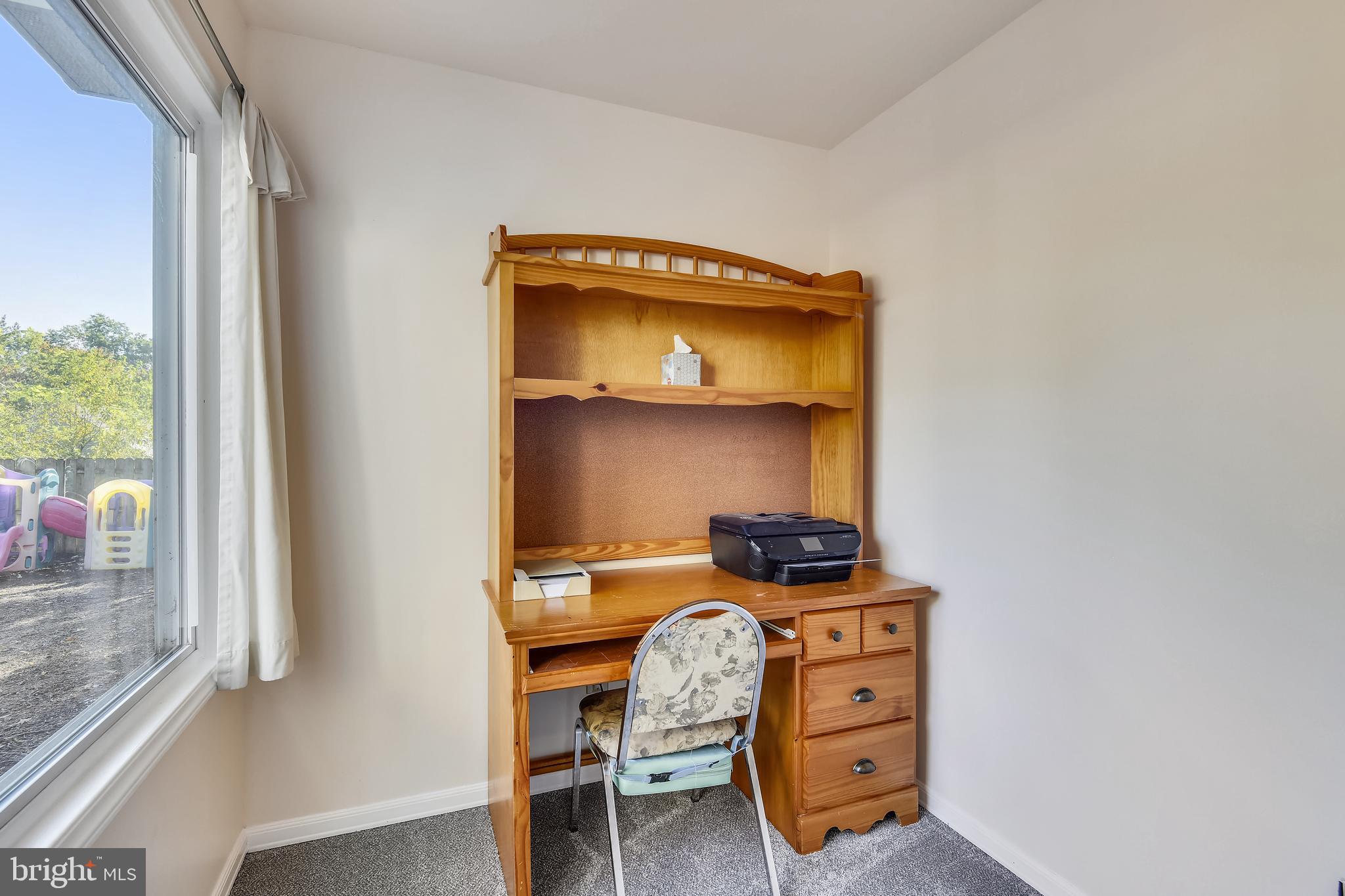 130 South Fox Road Sterling, VA 20164 - Photo 20 of 52 Gallery Image 20