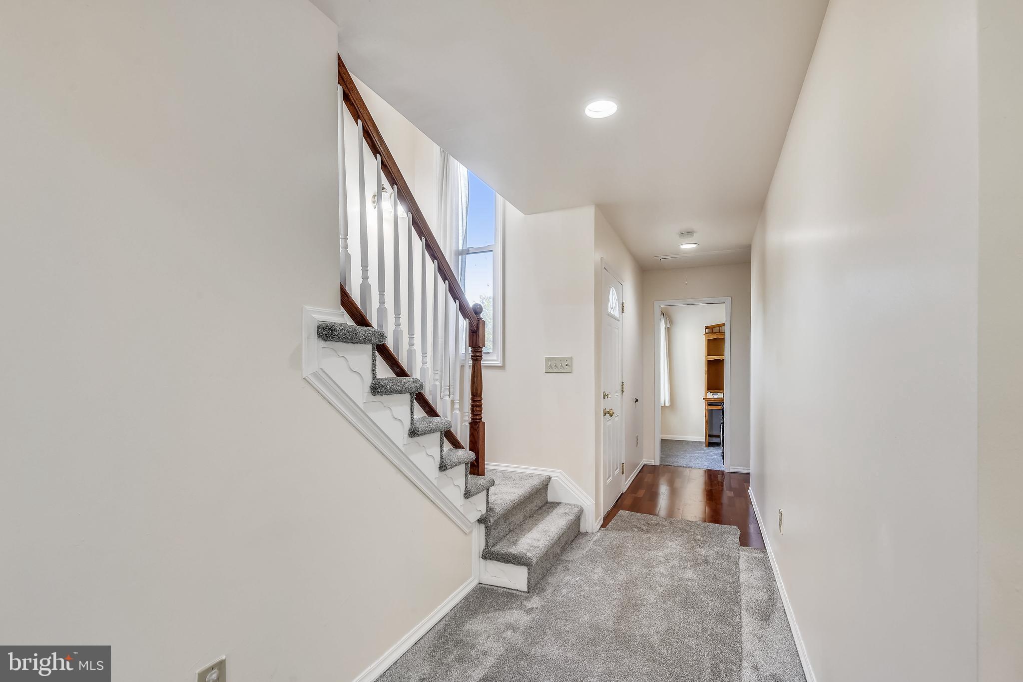 130 South Fox Road Sterling, VA 20164 - Photo 25 of 52 Gallery Image 25