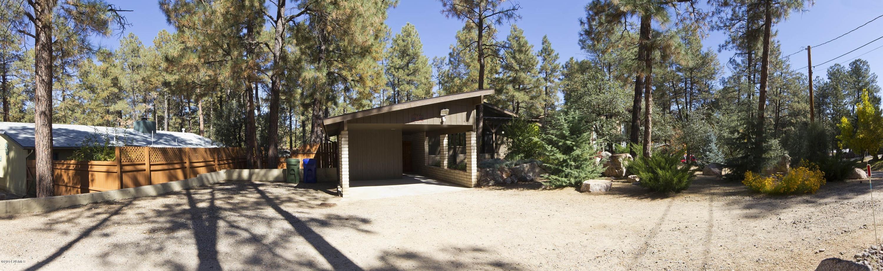 812 Desoto Road Prescott, AZ 86303 - Photo 3 of 36 Front of the Home