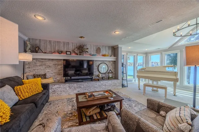 $899,000 | 31575 Millstone Estates, Gravois Mills, MO 65037