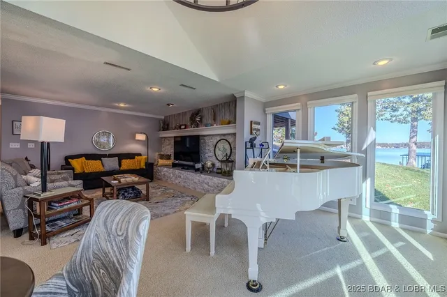 $899,000 | 31575 Millstone Estates, Gravois Mills, MO 65037