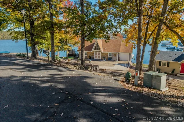 $899,000 | 31575 Millstone Estates, Gravois Mills, MO 65037