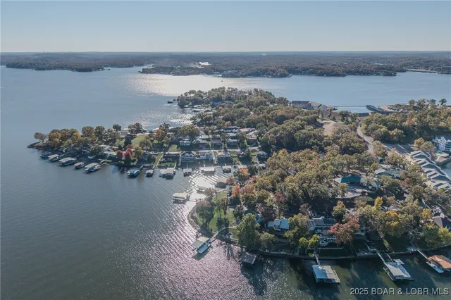 $899,000 | 31575 Millstone Estates, Gravois Mills, MO 65037