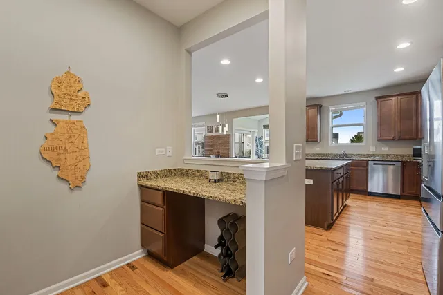 $4,000 | 4319 Silver Bell Court, Naperville, IL 60564