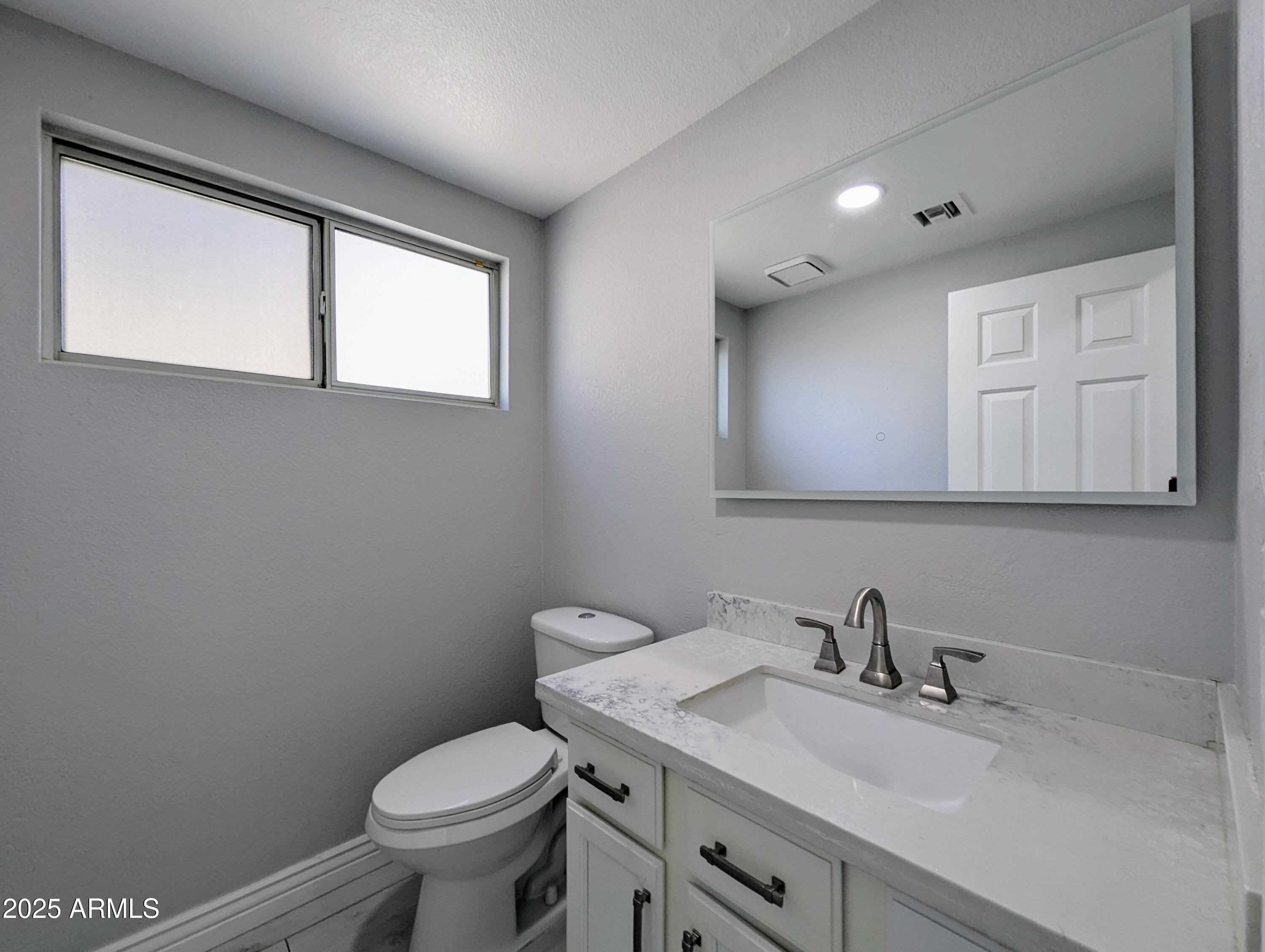 1337 West Windrift Way Gilbert, AZ 85233 - Photo 21 of 50 1337 W WINDRIFT WAY