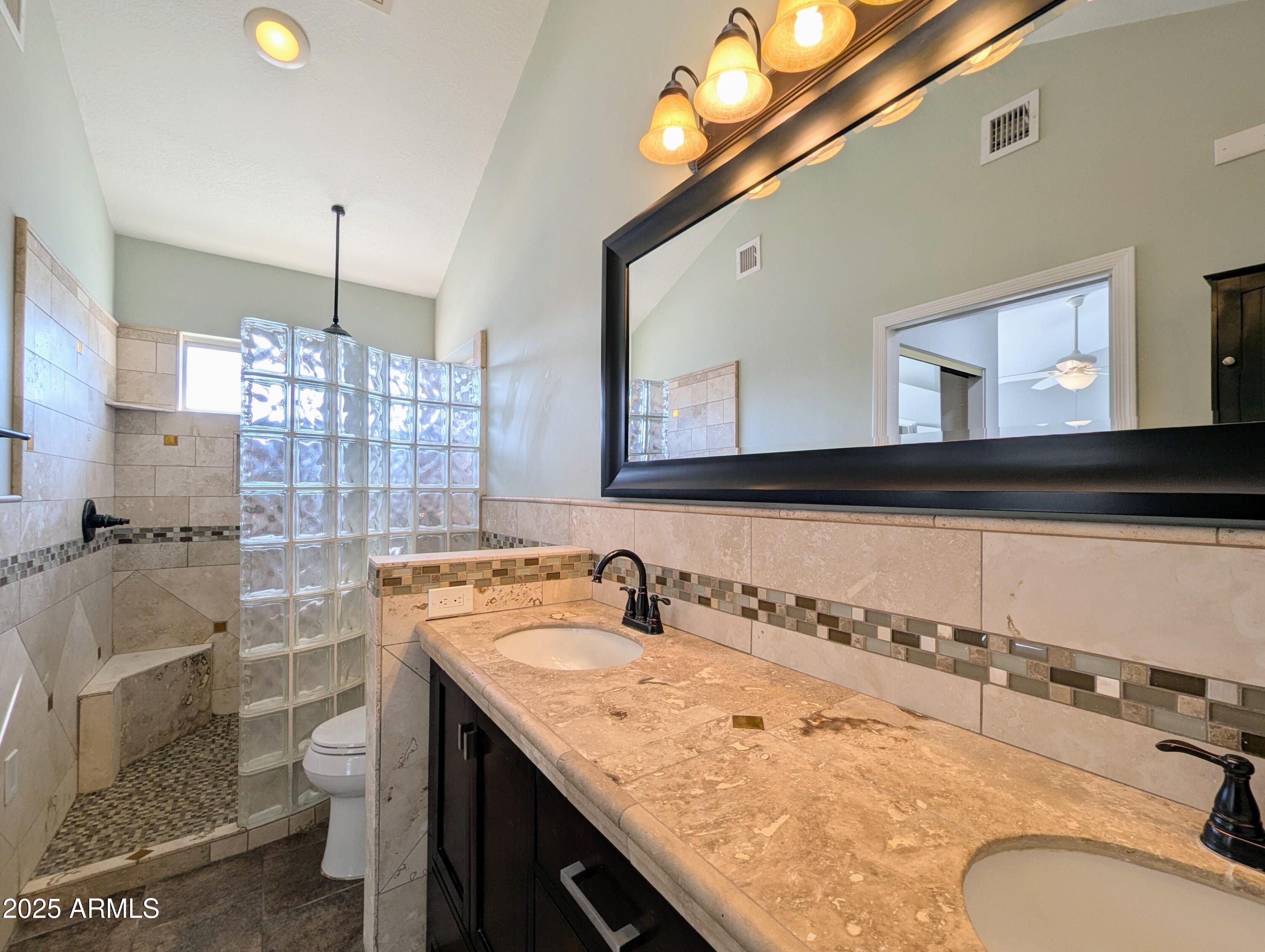 1337 West Windrift Way Gilbert, AZ 85233 - Photo 38 of 50 1337 W WINDRIFT WAY