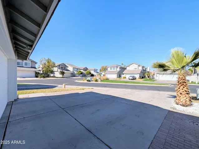 $3,098 | 1337 West Windrift Way, Gilbert, AZ 85233