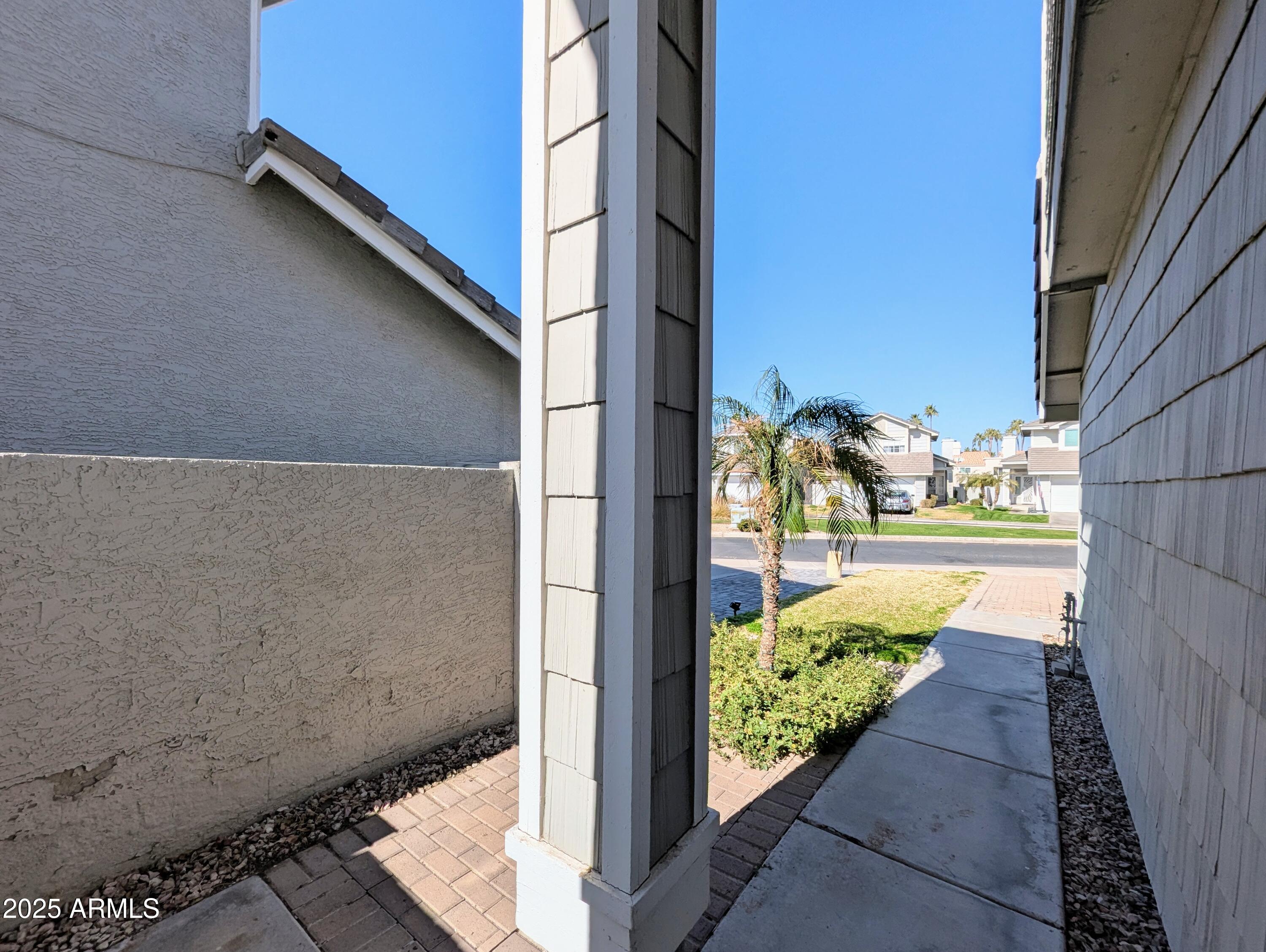 1337 West Windrift Way Gilbert, AZ 85233 - Photo 6 of 50 1337 W WINDRIFT WAY