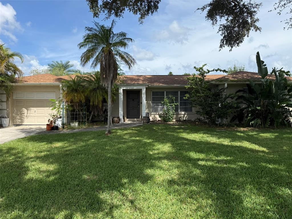 4951 Sawyer Road Sarasota, FL 34233 - Photo 1 of 32 Gallery Image 1