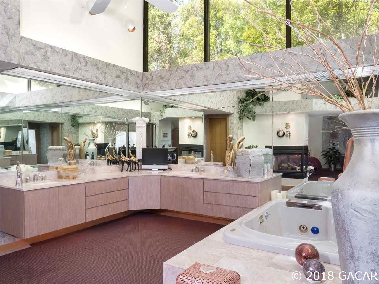 202 Northwest 114th Way Gainesville, FL 32607 - Photo 14 of 30 Gallery Image 14