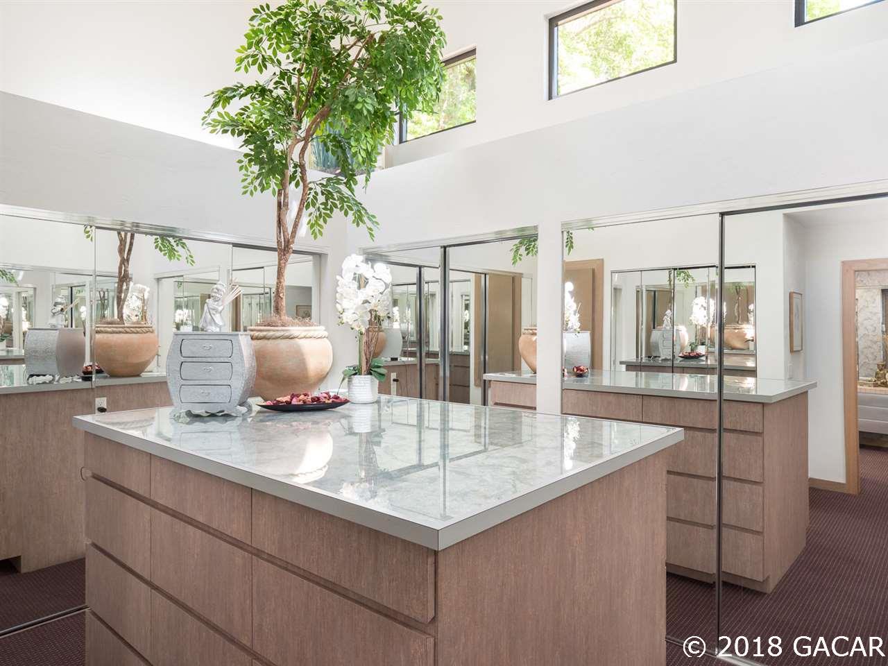 202 Northwest 114th Way Gainesville, FL 32607 - Photo 15 of 30 Gallery Image 15