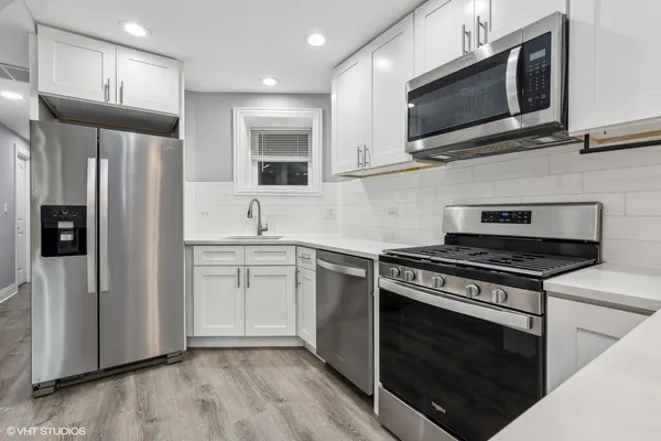 $2,900 | 1947 North Humboldt Boulevard, Unit G, Chicago, IL 60647