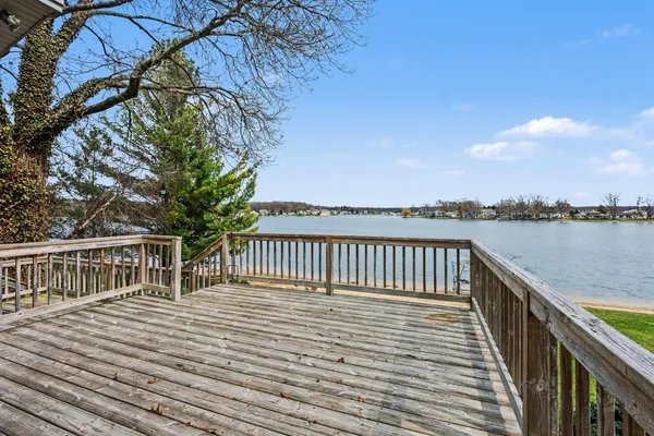 $885,000 | 7025 Eagle Hts Drive, Mattawan, MI 49071