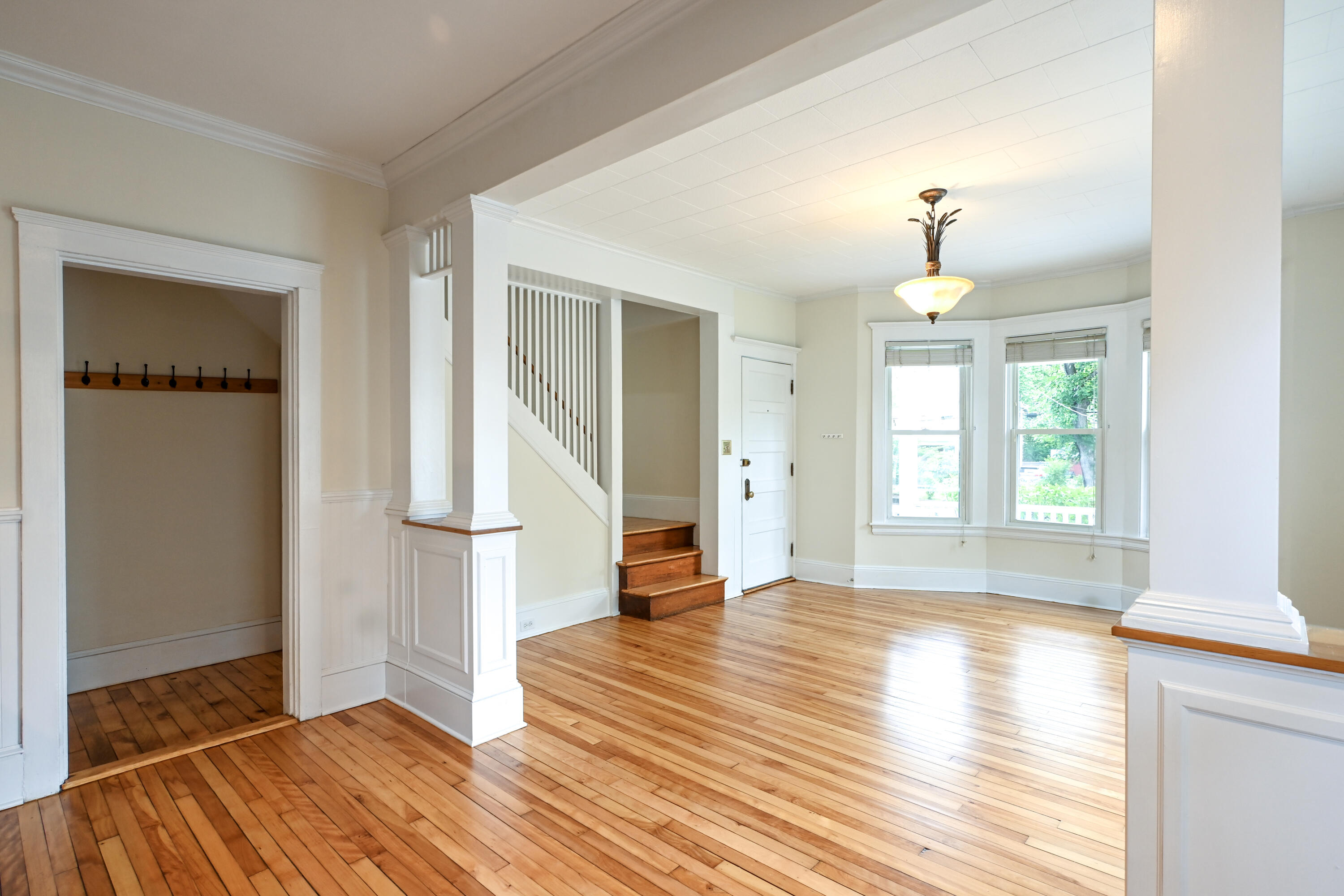 18 Colonial Road, Unit 18 Portland, ME 04102 - Photo 9 of 33 18Colonial-9