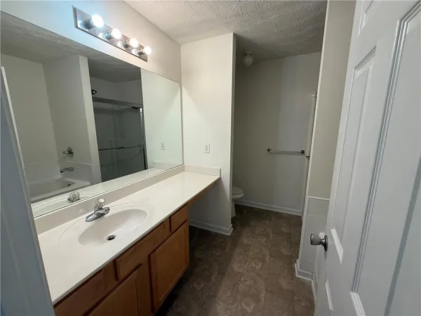 $1,800 | 2729 Heathrow Drive, Lawrenceville, GA 30043