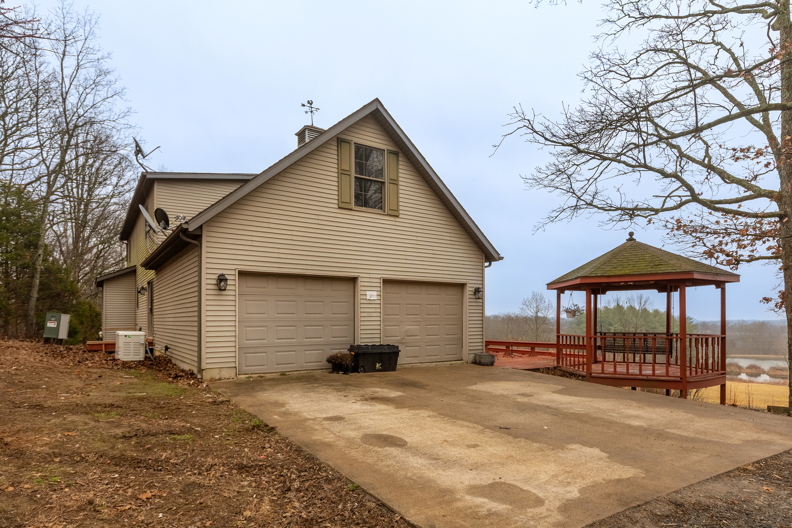 1870 North Lick Creek Road Goreville, IL 62939 - Photo 4 of 45
