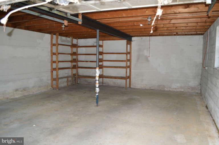 3112 Kaetzel Road Rohrersville, MD 21779 - Photo 16 of 30 The garage