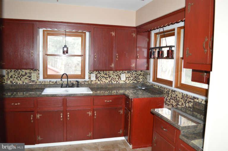 3112 Kaetzel Road Rohrersville, MD 21779 - Photo 20 of 30 Kitchen