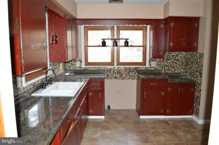 3112 Kaetzel Road Rohrersville, MD 21779 - Photo 21 of 30 Kitchen
