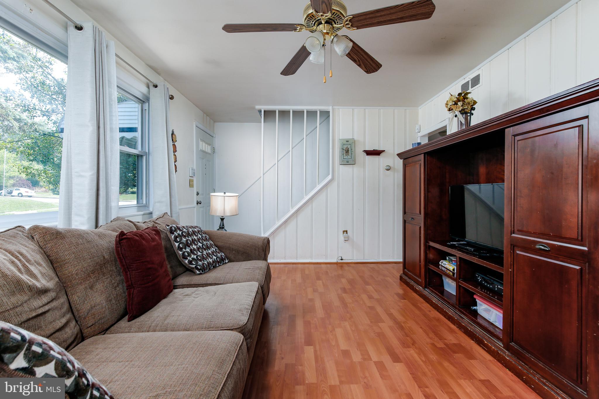 718 Templecliff Road Baltimore, MD 21208 - Photo 5 of 23