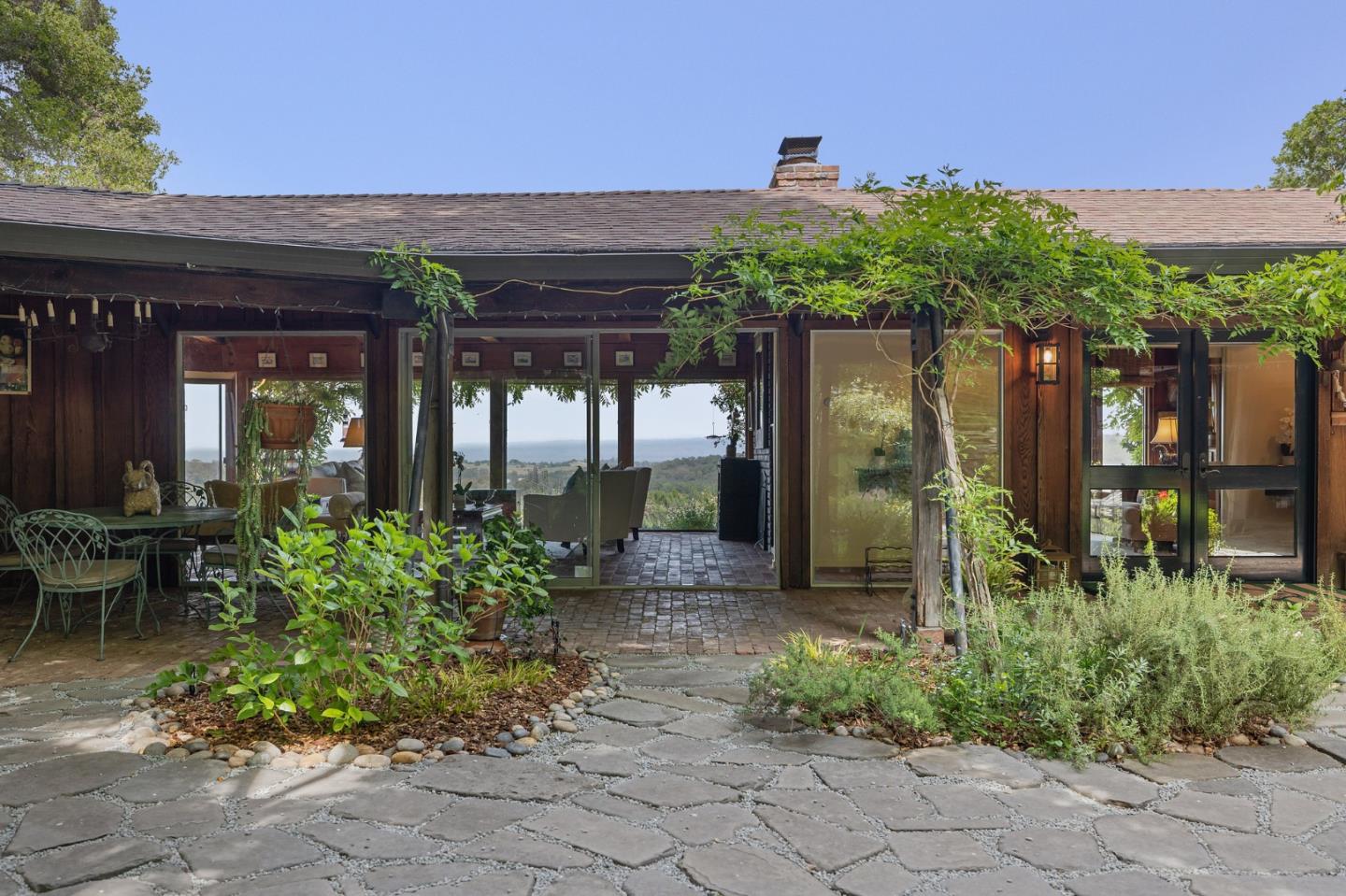 22 Preston Road Woodside, CA 94062 - Photo 8 of 60