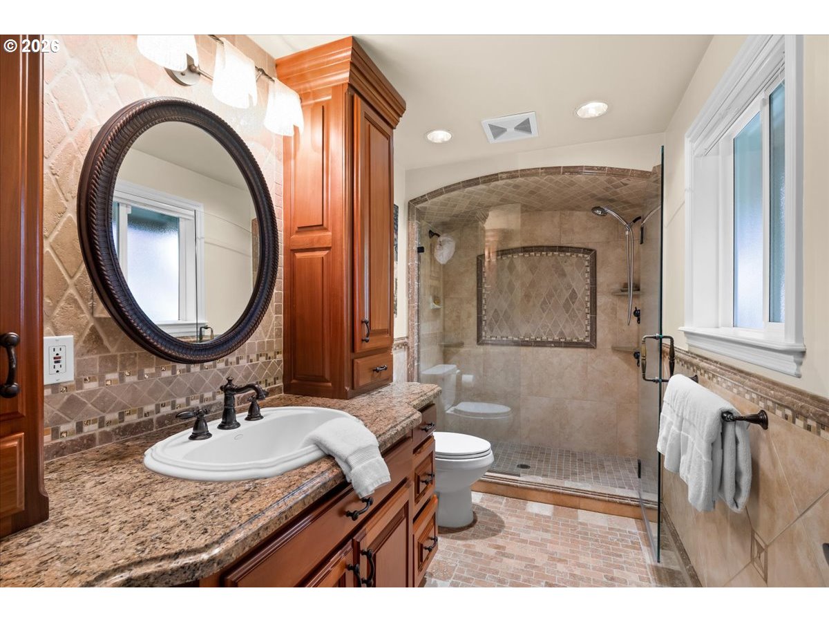 18800 Southwest Longacre Street Beaverton, OR 97003 - Photo 16 of 46