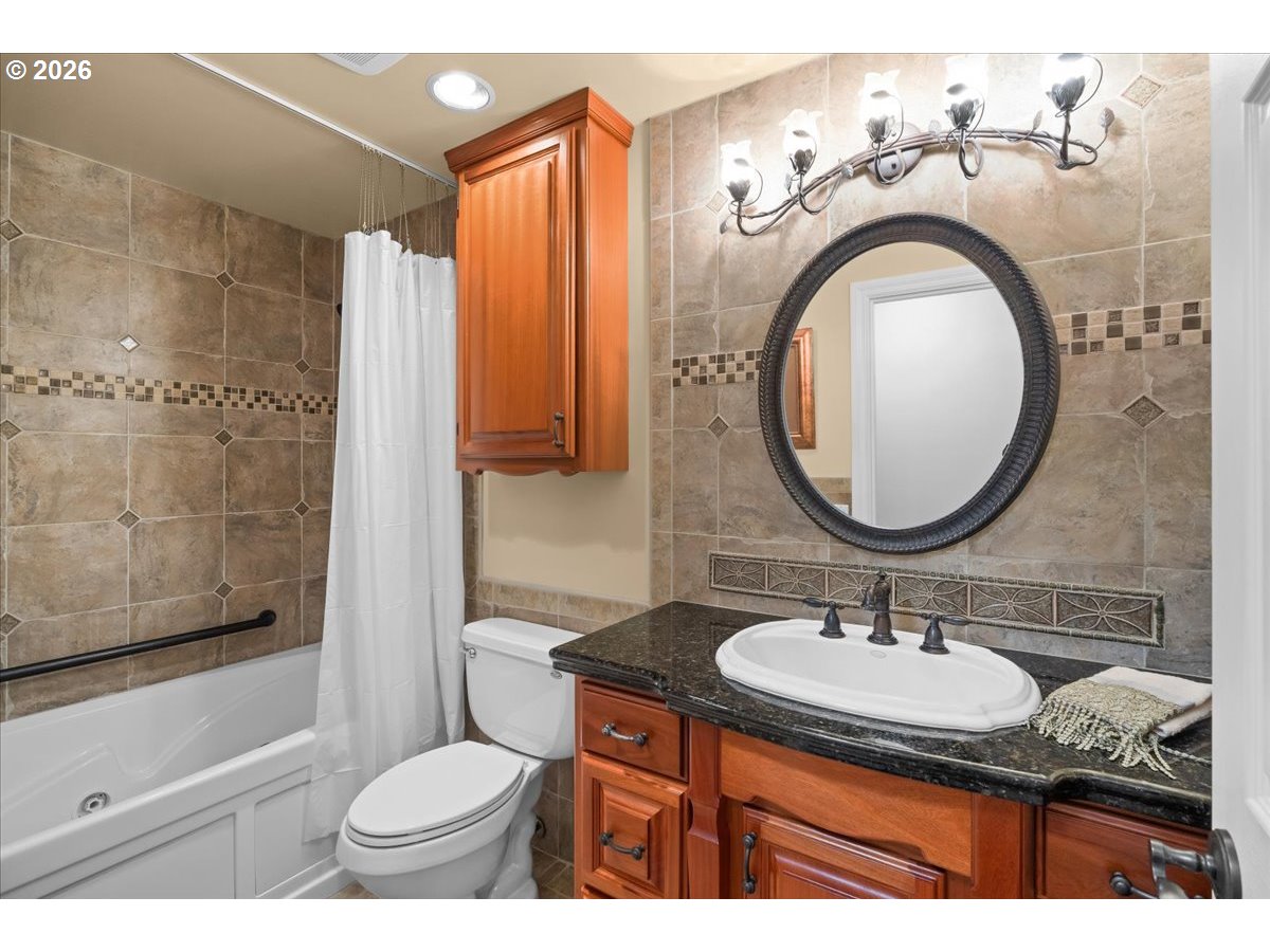 18800 Southwest Longacre Street Beaverton, OR 97003 - Photo 21 of 46