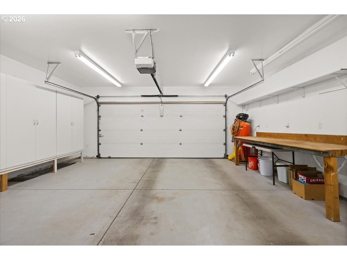 18800 Southwest Longacre Street Beaverton, OR 97003 - Photo 29 of 46