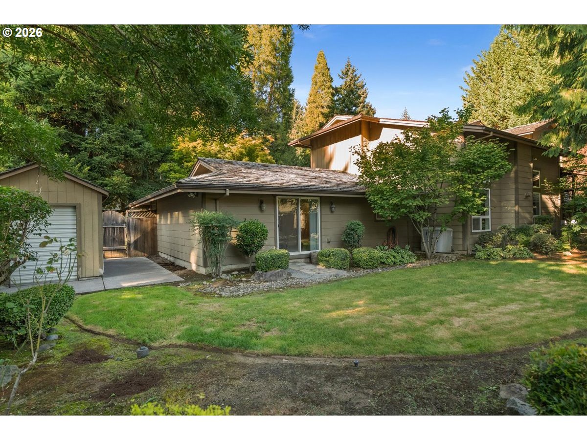 18800 Southwest Longacre Street Beaverton, OR 97003 - Photo 33 of 46