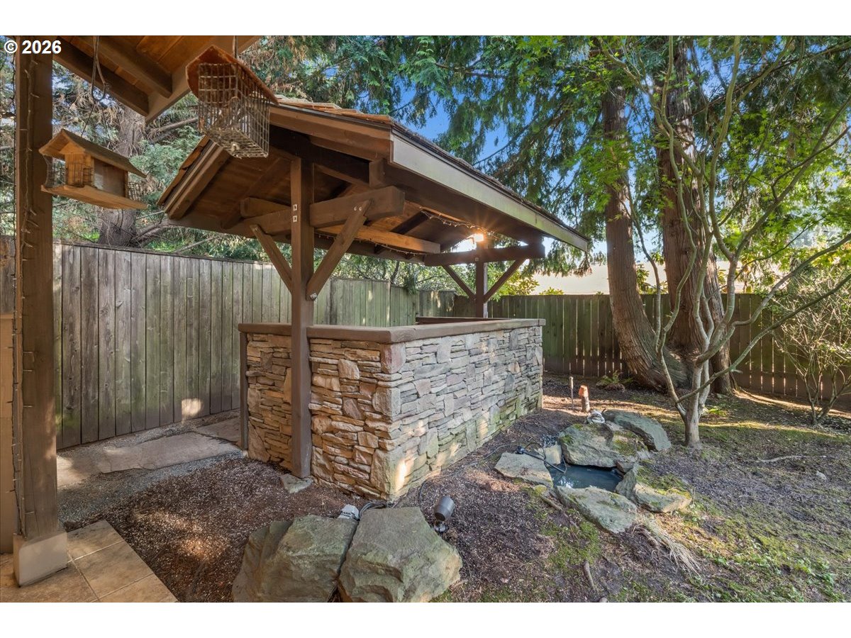 18800 Southwest Longacre Street Beaverton, OR 97003 - Photo 35 of 46