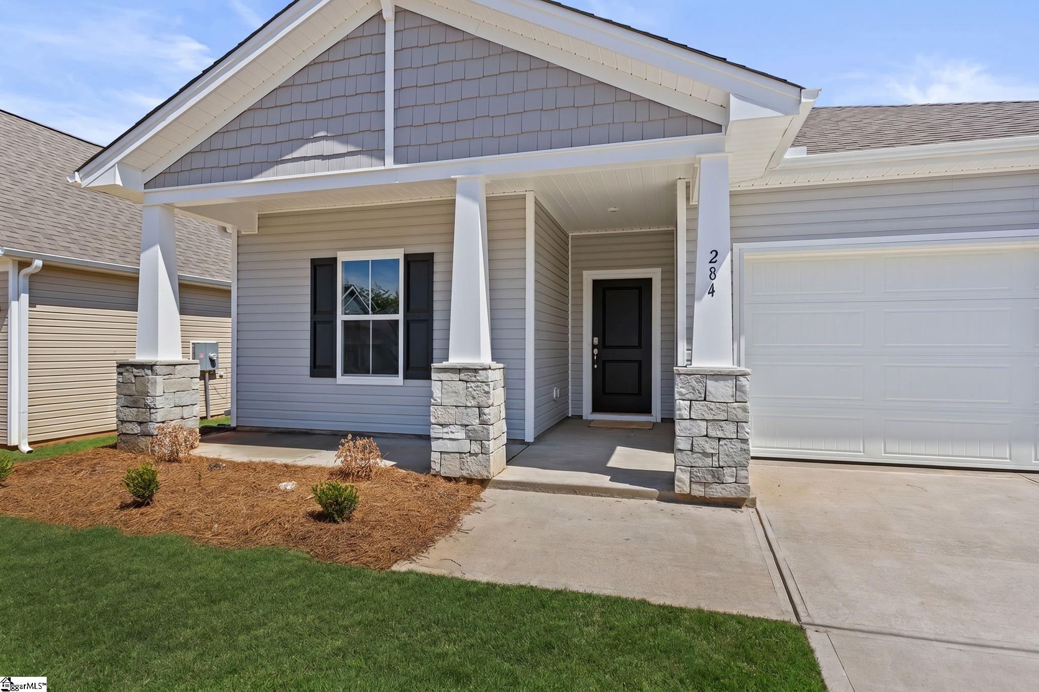 284 Talbert Trail Landrum, SC 29356 - Photo 3 of 31