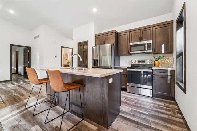 $344,950 | 3198 West Ryegrass Drive, Appleton, WI 54913