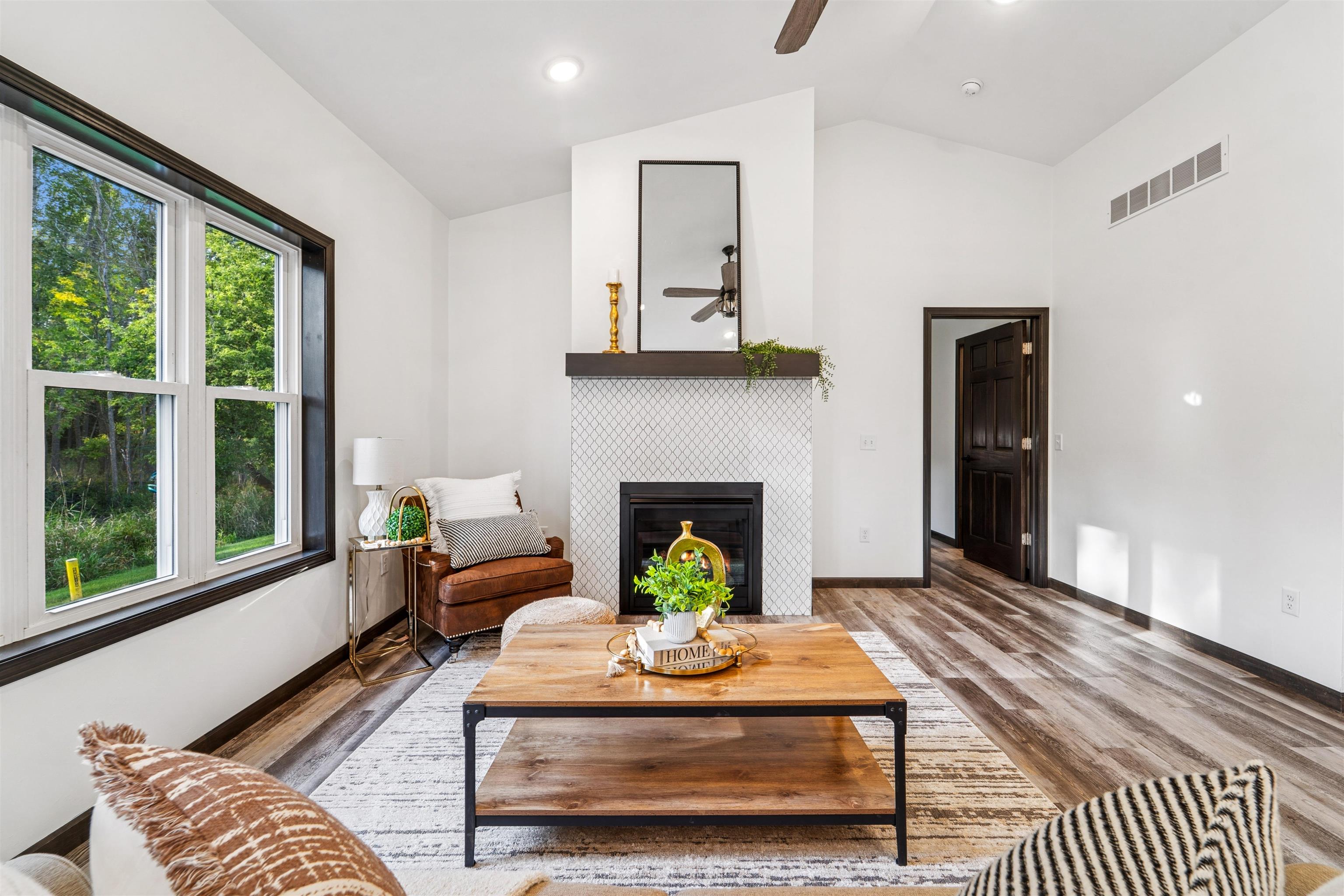 3198 West Ryegrass Drive Appleton, WI 54913 - Photo 8 of 27