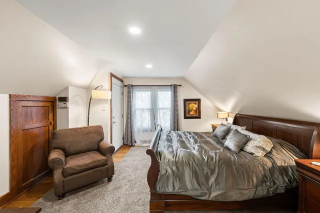 $1,995 | 2707 Garfield Avenue, Unit 3, Minneapolis, MN 55408