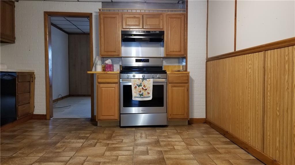 112 Jerome Avenue Jerome, PA 15935 - Photo 4 of 23