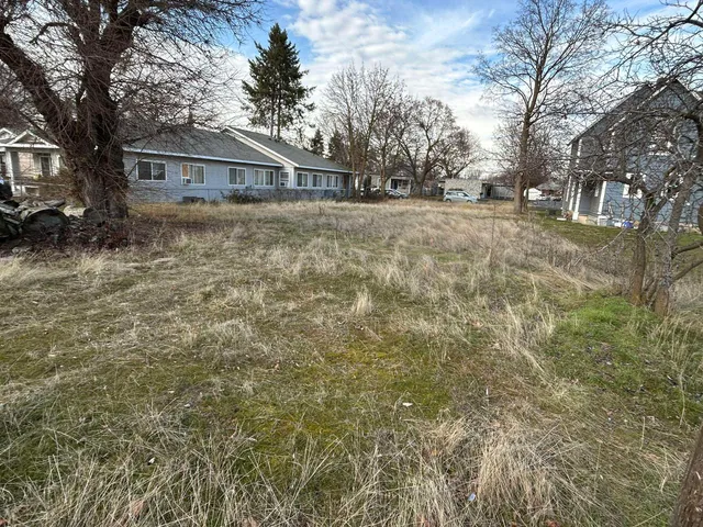 $98,000 | 1924 East Sharp Avenue, Spokane, WA 99202