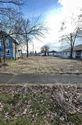 $98,000 | 1924 East Sharp Avenue, Spokane, WA 99202