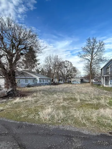 $98,000 | 1924 East Sharp Avenue, Spokane, WA 99202