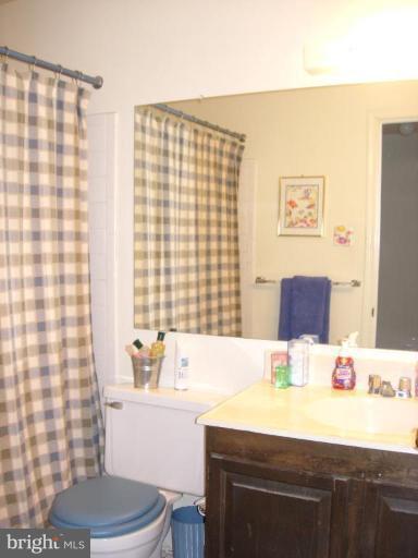 3721 Gawayne Terrace Silver Spring, MD 20906 - Photo 14 of 15 Bath #2