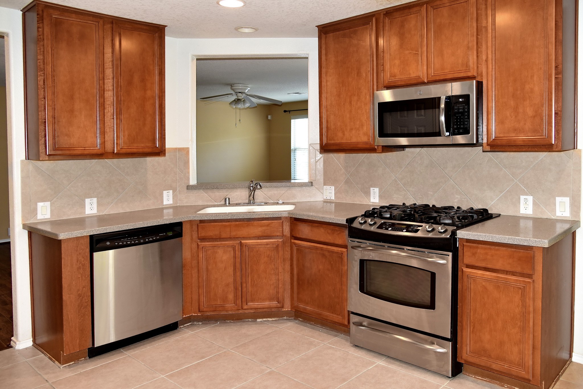 13600 Breton Ridge Street, Unit 4B Houston, TX 77070 - Photo 17 of 36