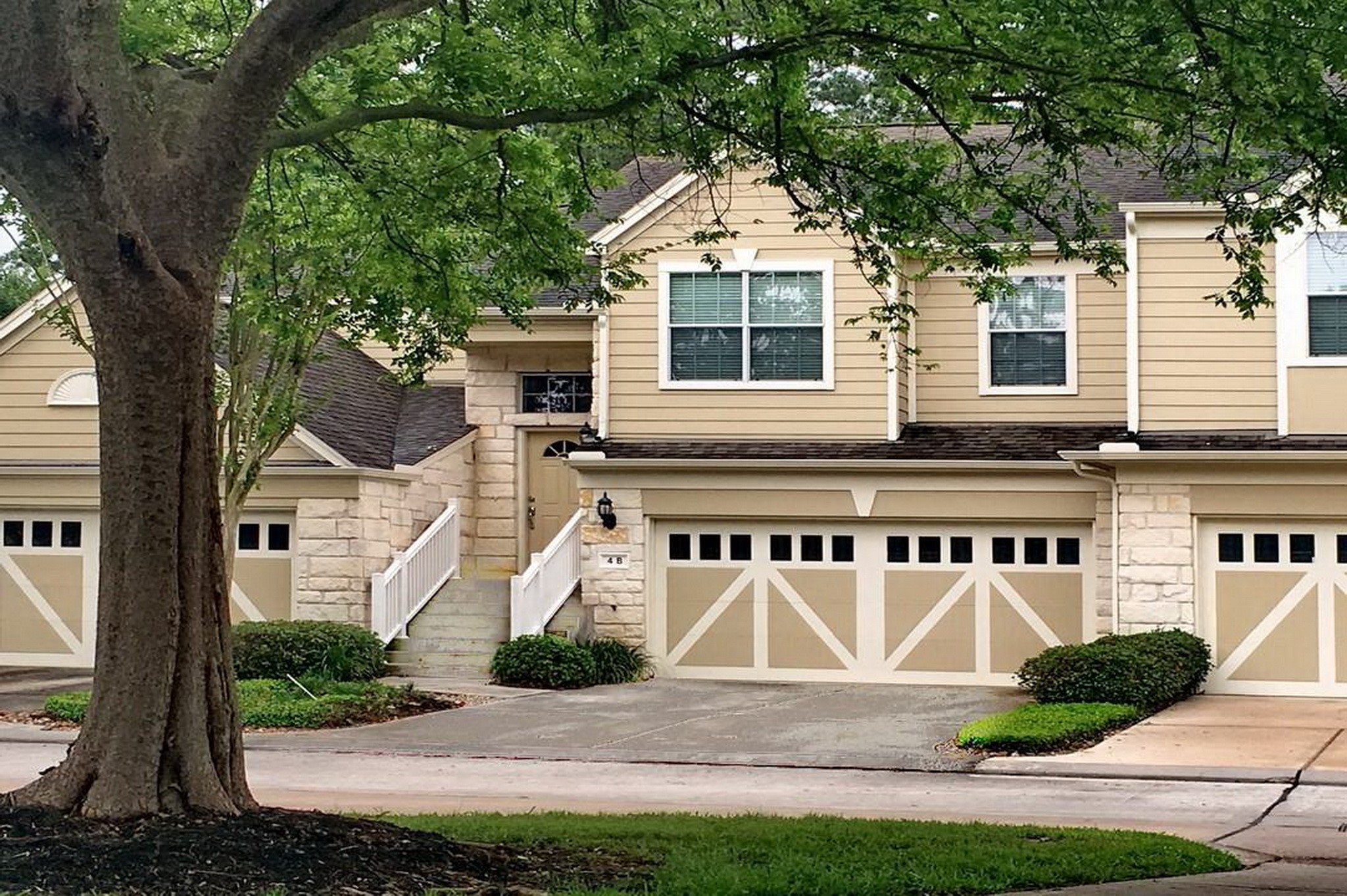 13600 Breton Ridge Street, Unit 4B Houston, TX 77070 - Photo 6 of 36