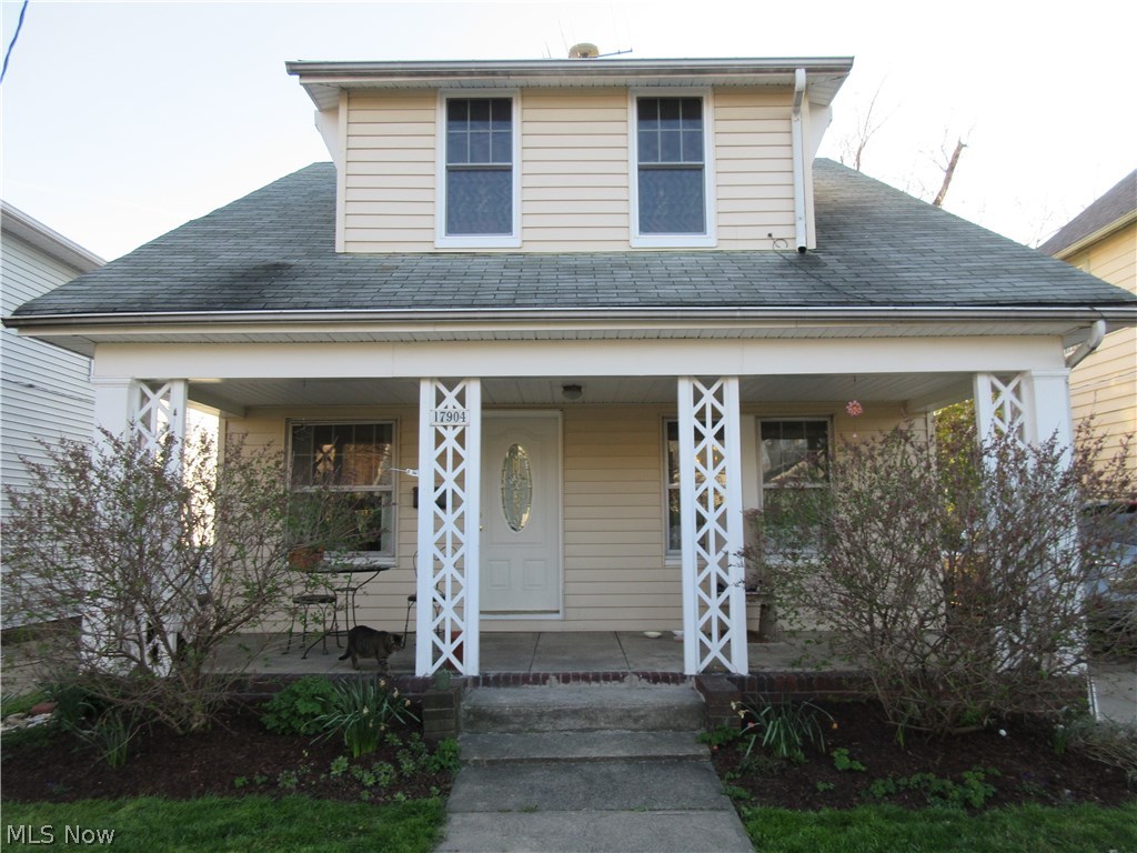 17904 Ingleside Road Cleveland, OH 44119 - Photo 1 of 23 Gallery Image 1