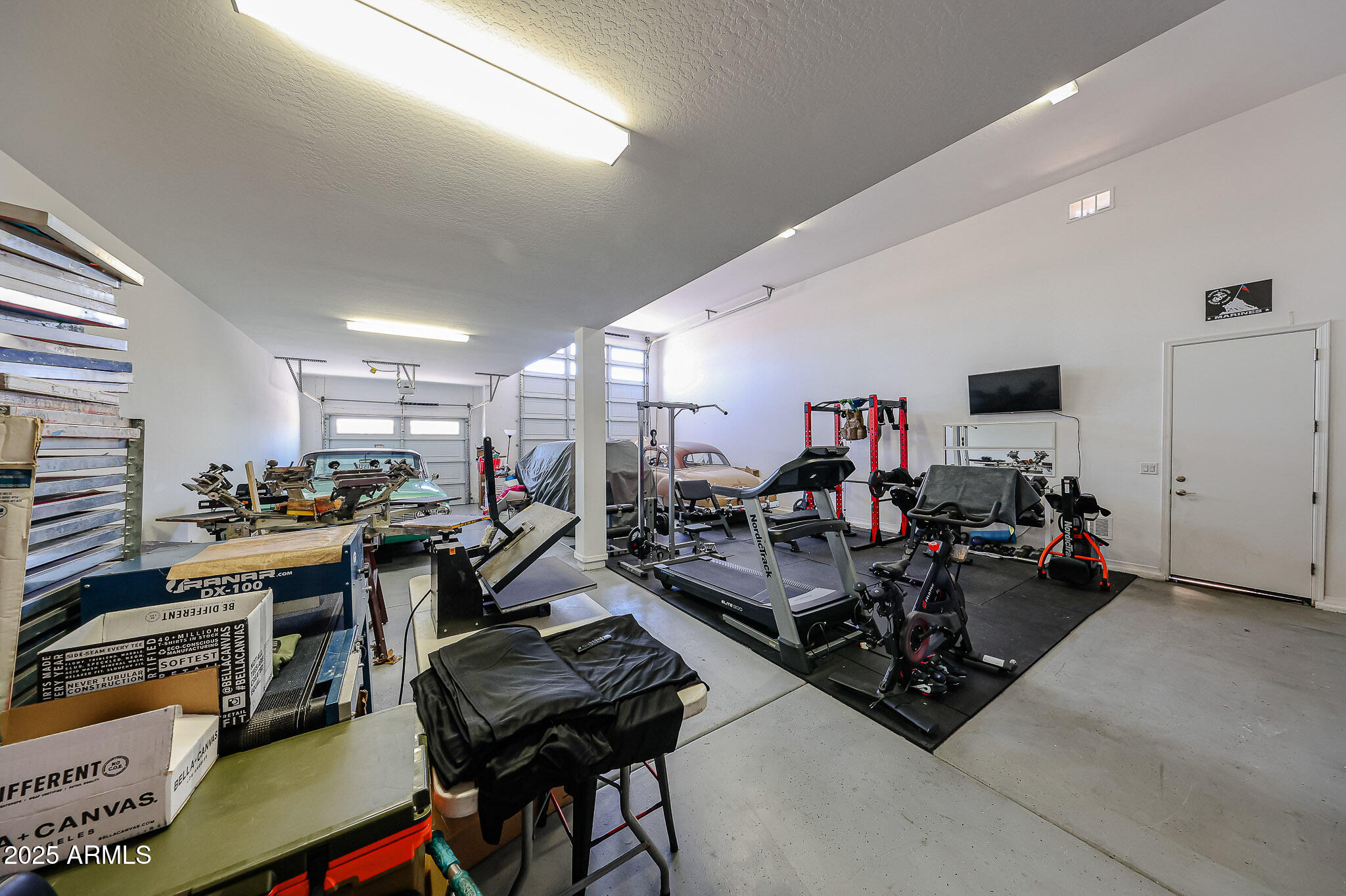 3907 South 75th Drive Phoenix, AZ 85043 - Photo 40 of 49 a view of a room with gym equipment