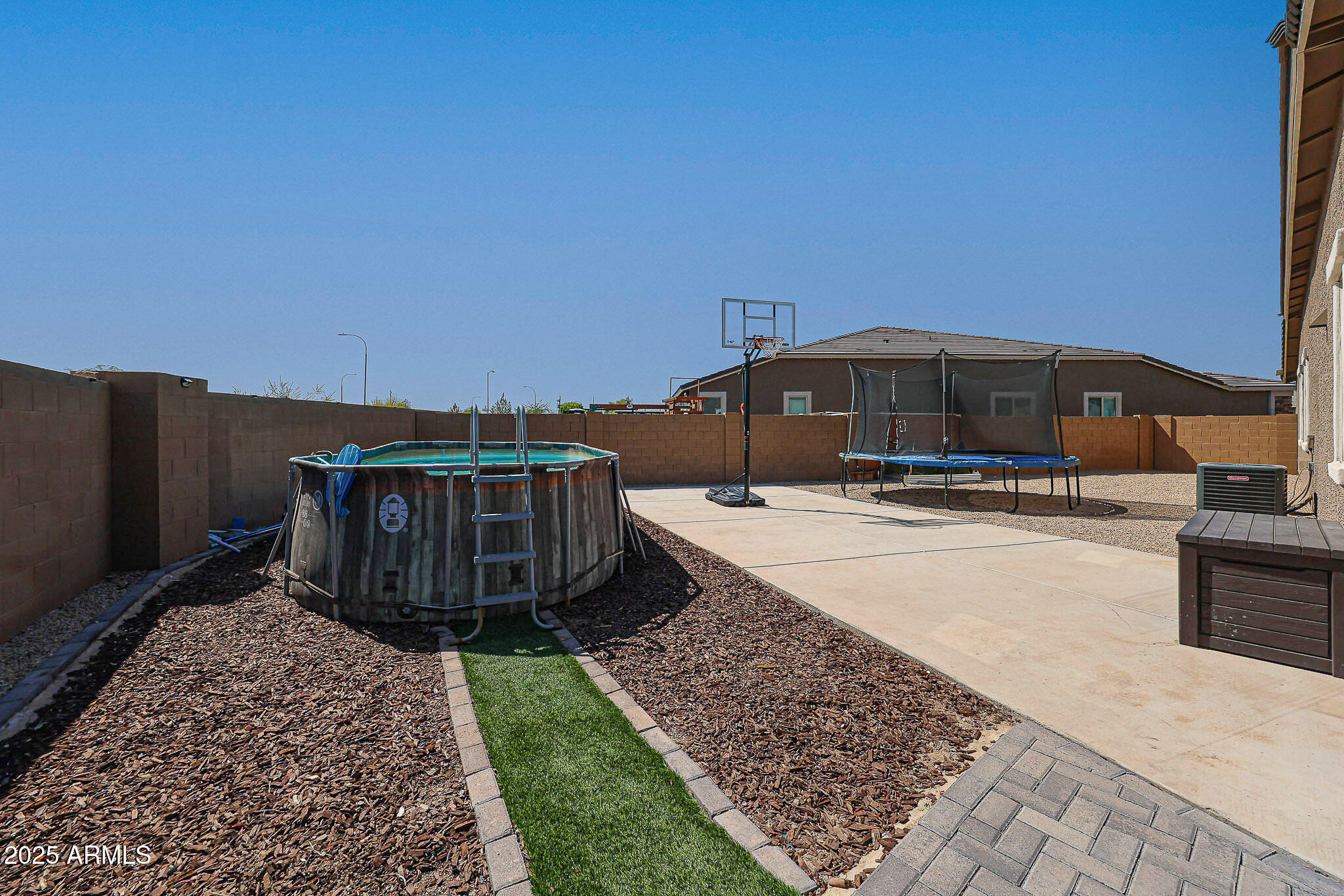 3907 South 75th Drive Phoenix, AZ 85043 - Photo 7 of 49 a view of a house with a yard