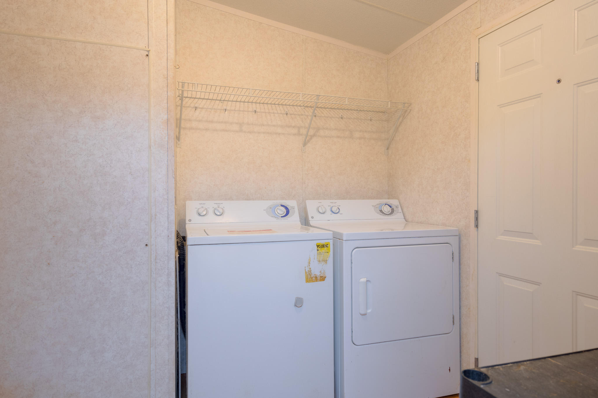 3240 Dallas Freeman Road Hiwassee, VA 24347 - Photo 21 of 42 a utility room with dryer and washer