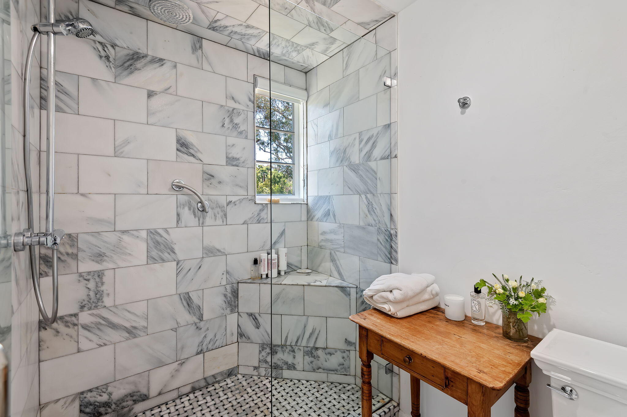 1100 Mesa Road Montecito, CA 93108 - Photo 14 of 20 11 Primary Bathroom