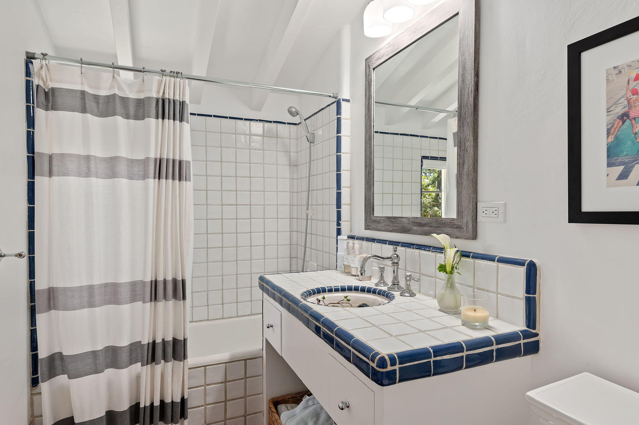 1100 Mesa Road Montecito, CA 93108 - Photo 17 of 20 14 Bathroom 2